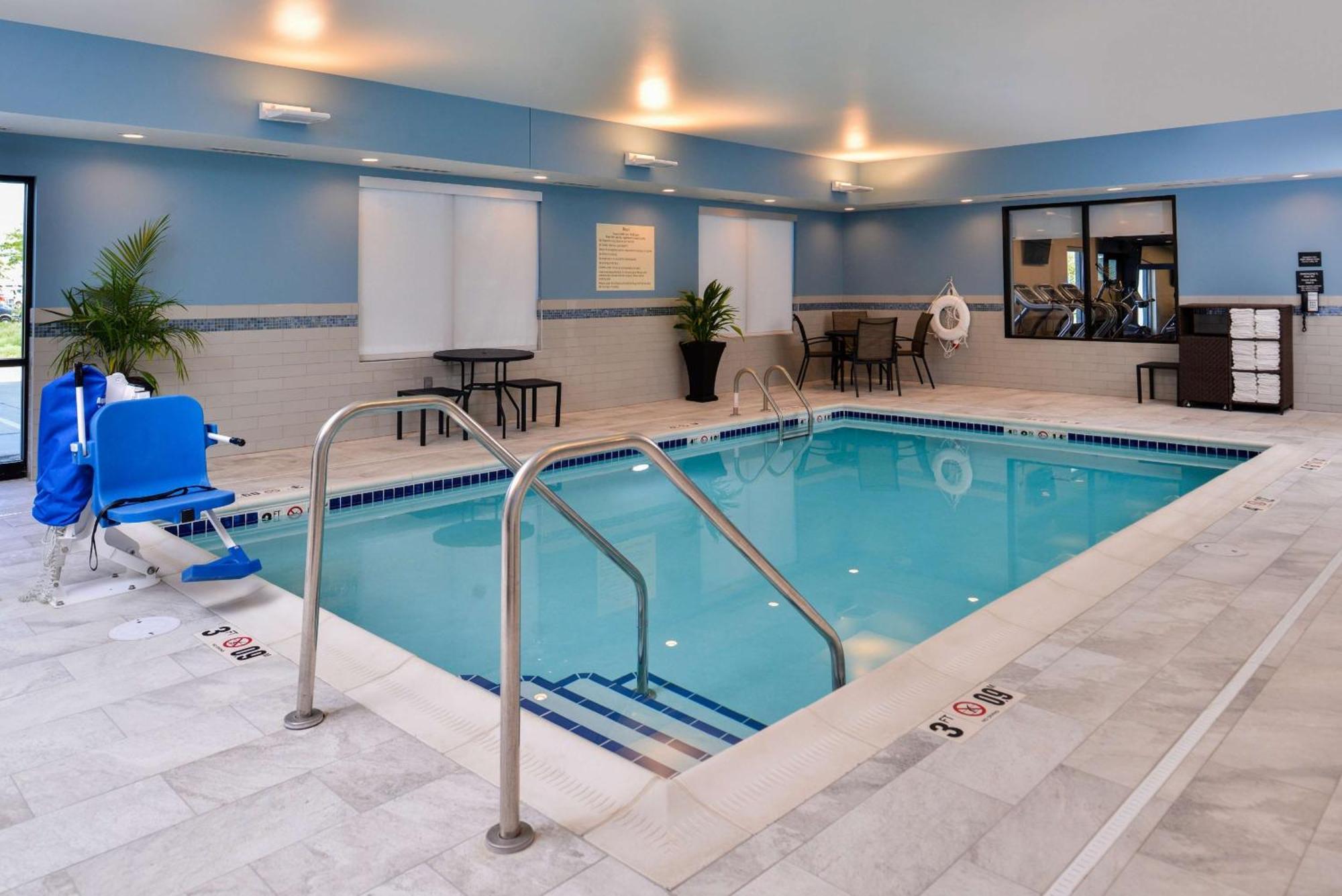 Hampton Inn By Hilton Omaha Airport, Ia Carter Lake Exteriör bild